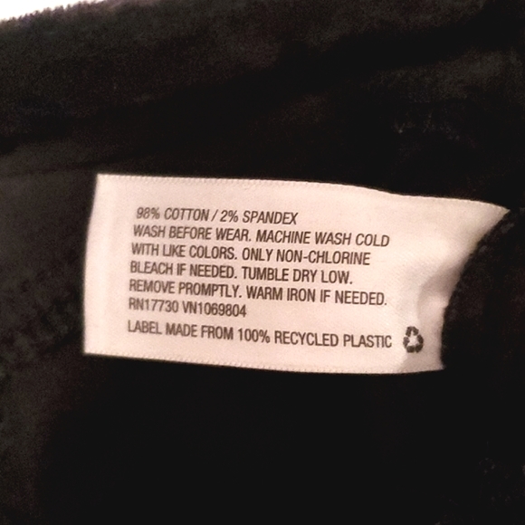 Cat & Jack Black Velvet Skinny Pants NWOT | Size 4T Girls - Picture 4 of 4